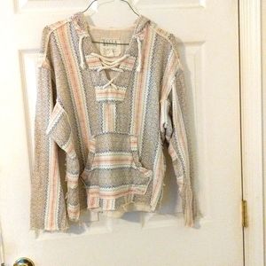 Billabong hooded long sleeve top with pockets